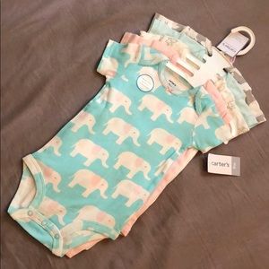 Carter’s 5-pack onesies